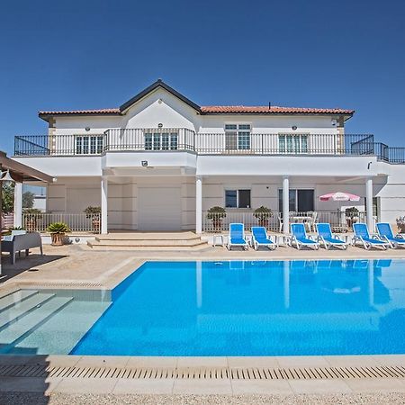 Papas Family Villa Paralimni Exteriér fotografie