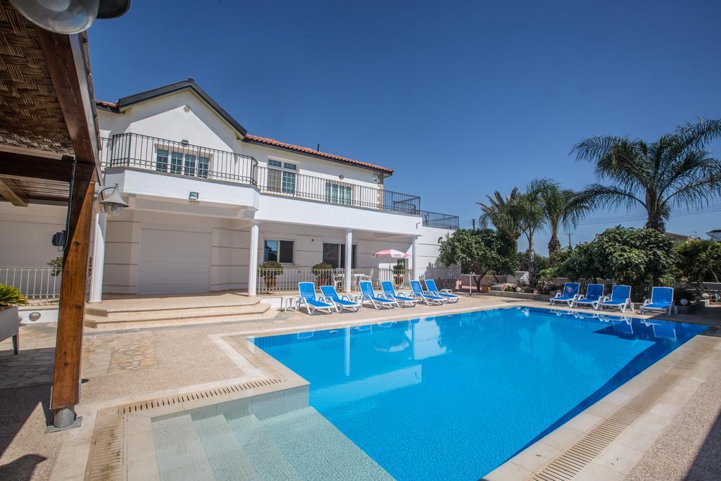 Papas Family Villa Paralimni Exteriér fotografie
